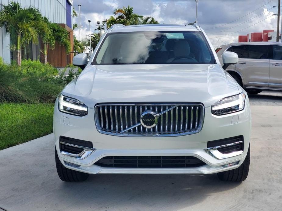 new 2025 Volvo XC90 car