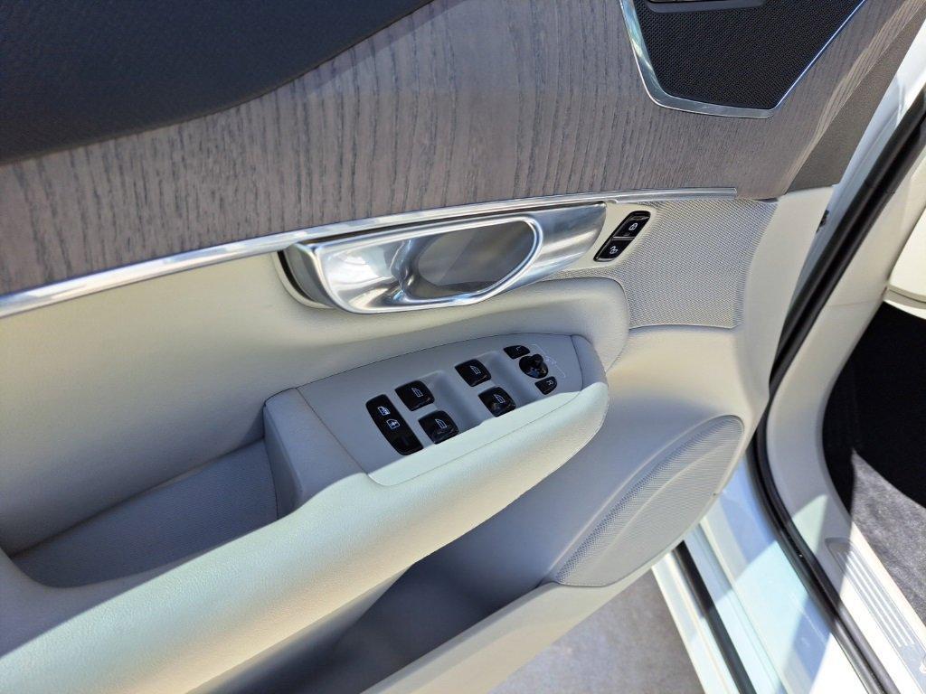 used 2023 Volvo XC90 car, priced at $40,800