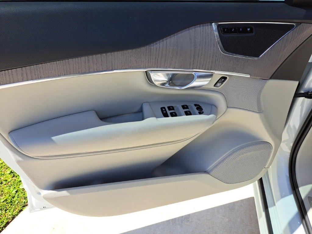 used 2023 Volvo XC90 car, priced at $40,800