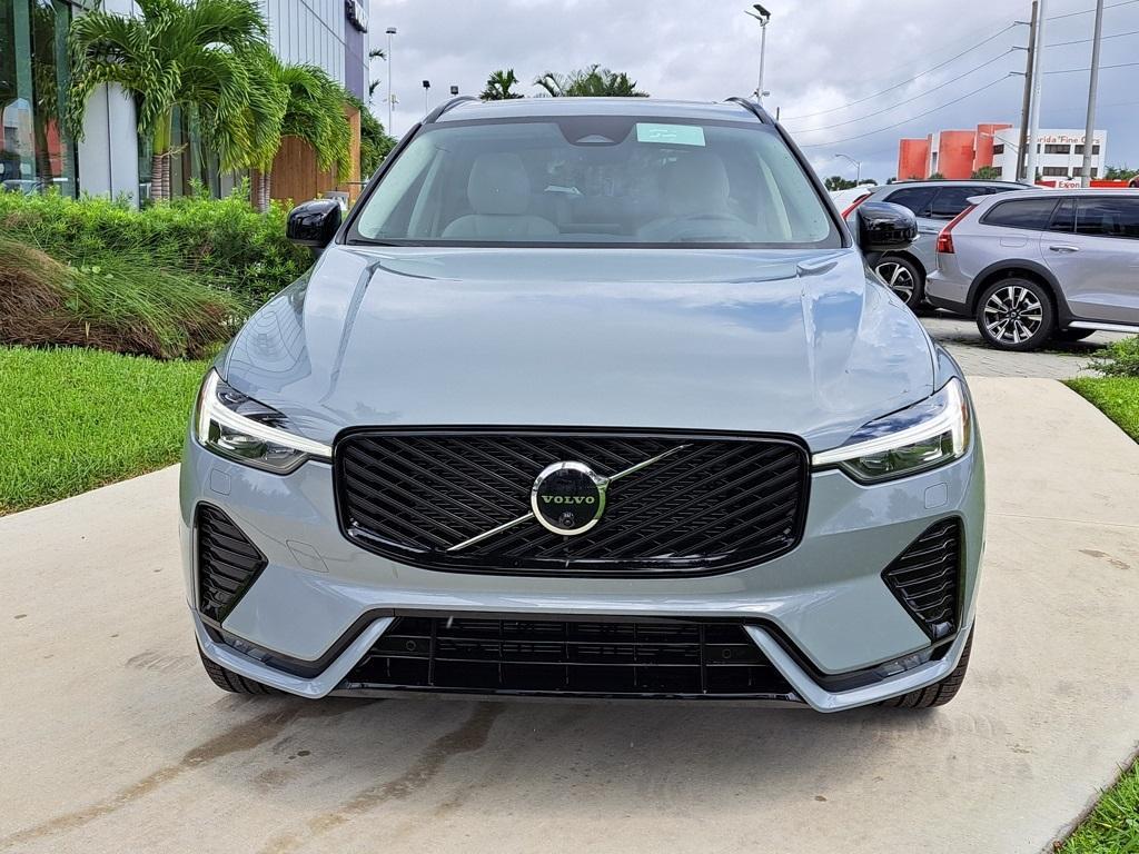 new 2026 Volvo XC60 car, priced at $60,935
