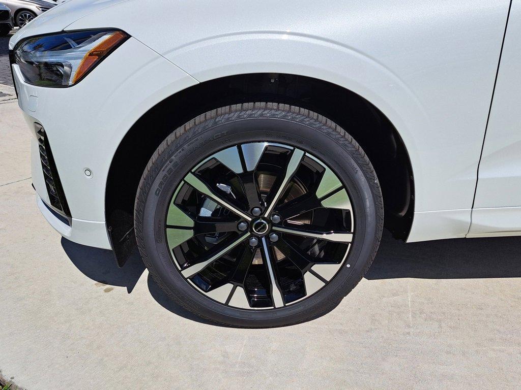 new 2026 Volvo XC60 car, priced at $57,985