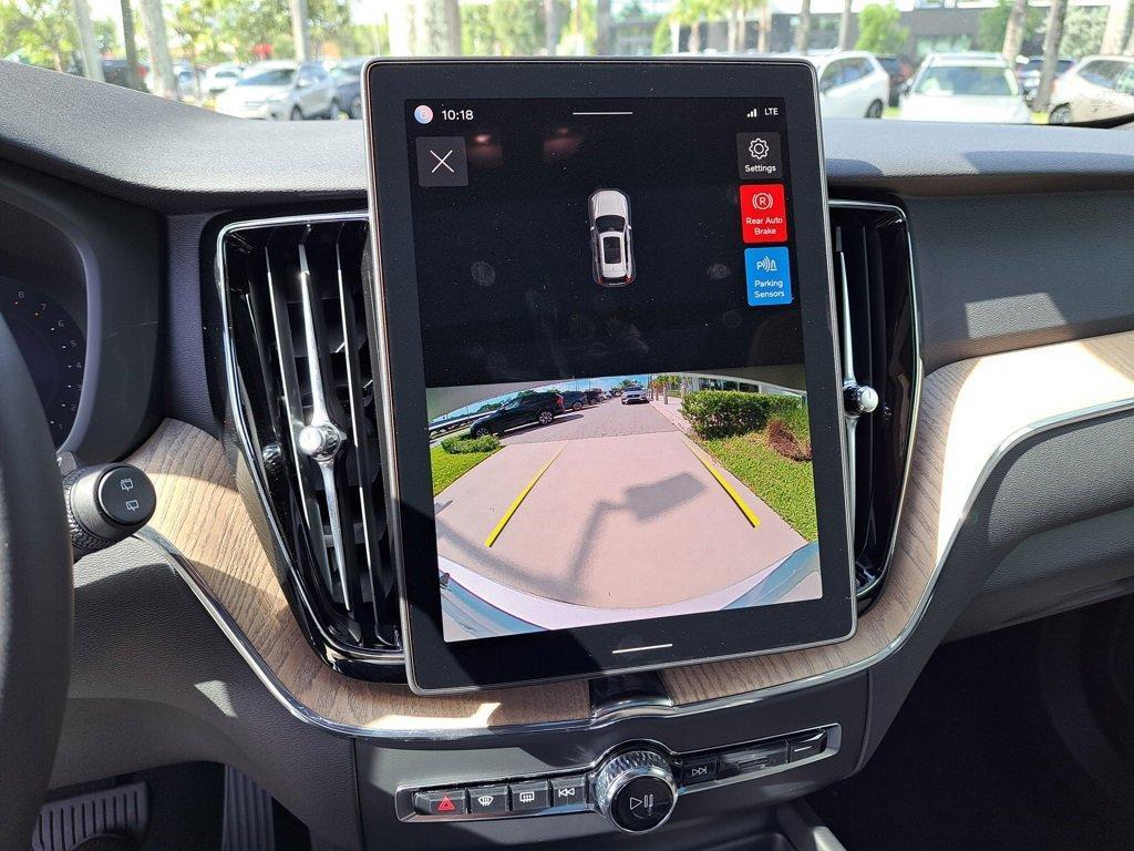new 2026 Volvo XC60 car, priced at $47,995