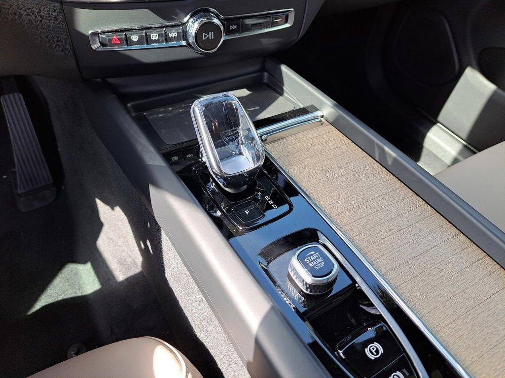 new 2026 Volvo XC60 car, priced at $47,995