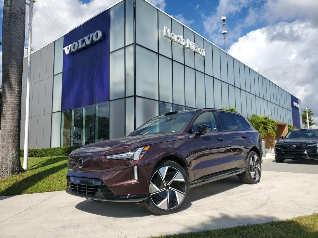 new 2025 Volvo EX90 car