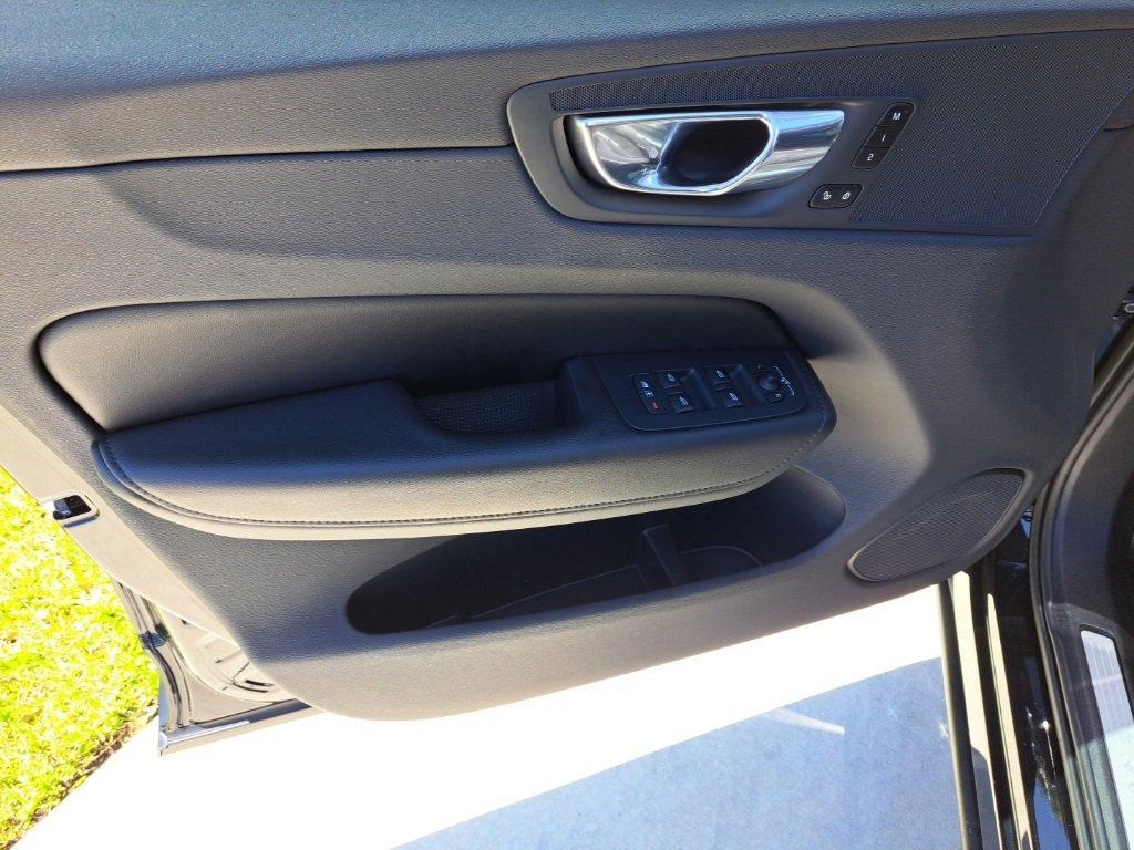 used 2023 Volvo XC60 car, priced at $35,000