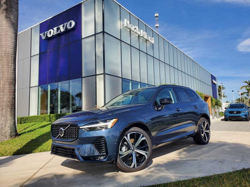 new 2025 Volvo XC60 car