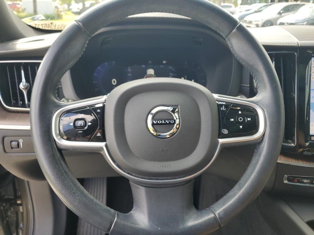 used 2022 Volvo XC60 car, priced at $32,650