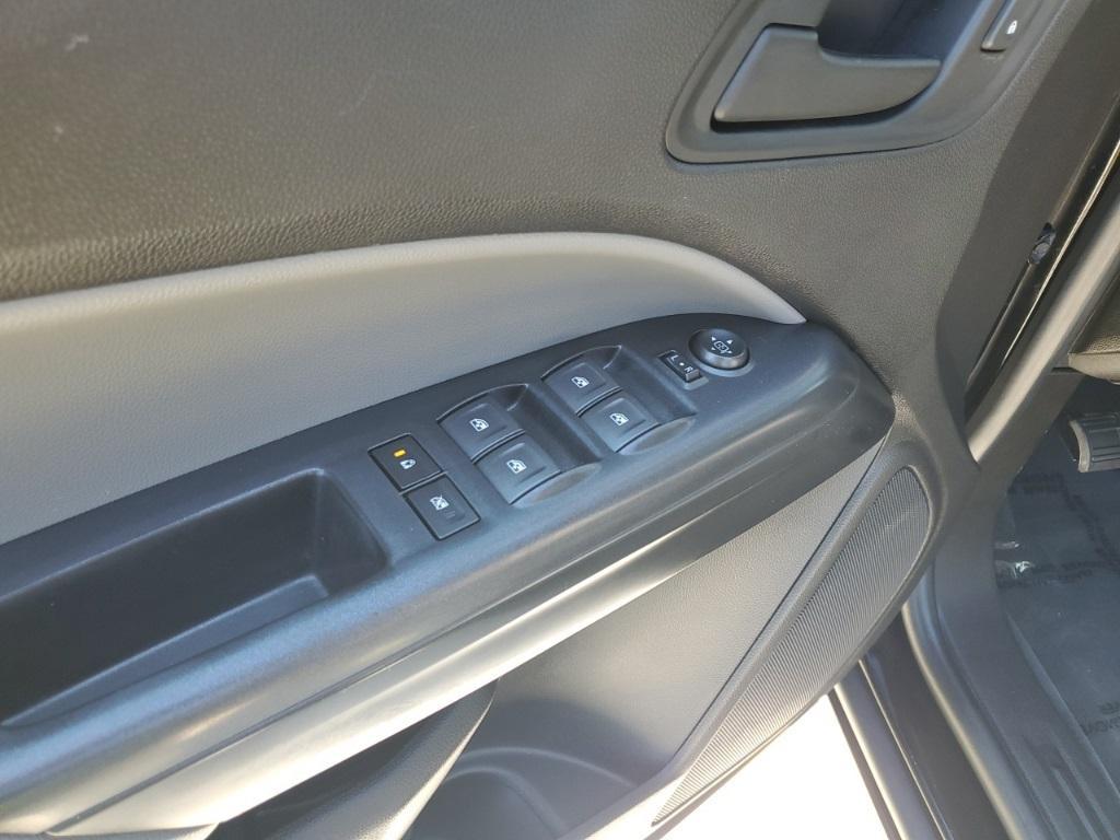 used 2021 Chevrolet Colorado car, priced at $24,000