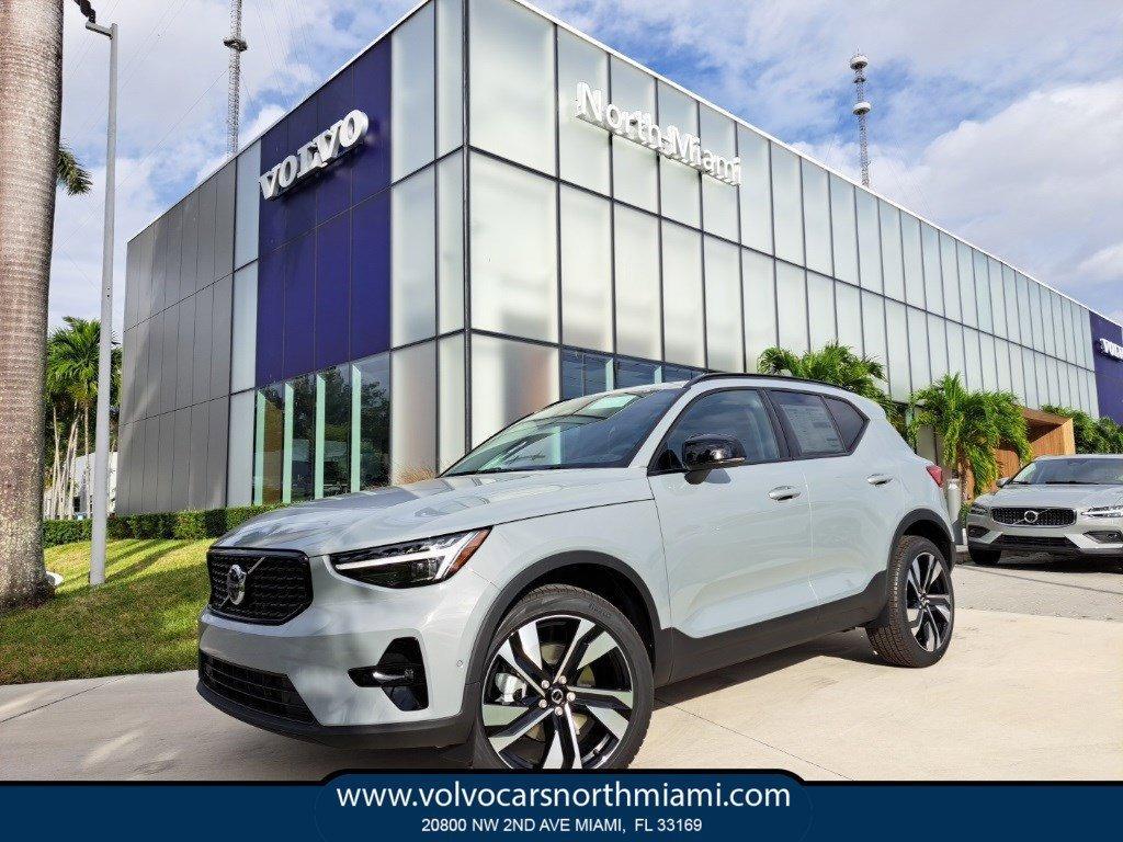 new 2026 Volvo XC40 car, priced at $45,300