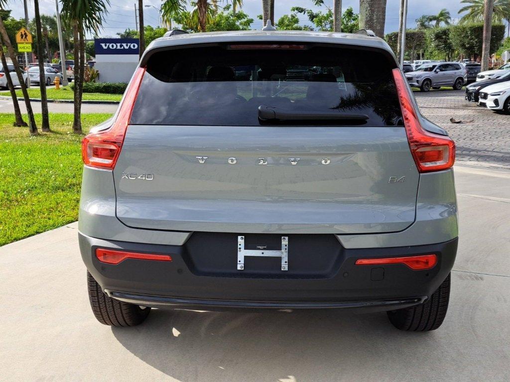 new 2026 Volvo XC40 car, priced at $45,300