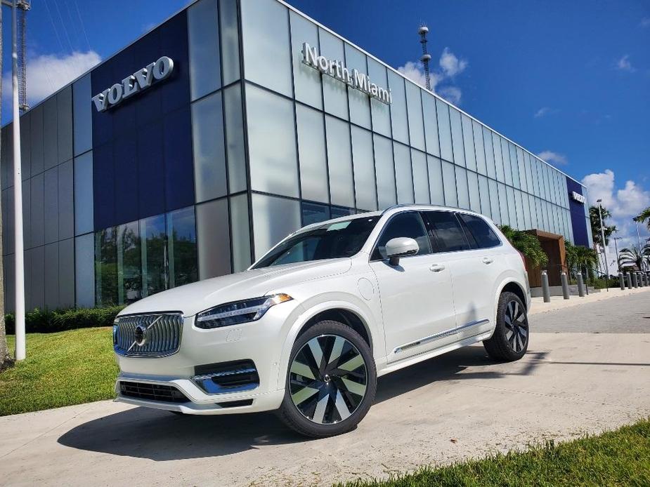 new 2025 Volvo XC90 car