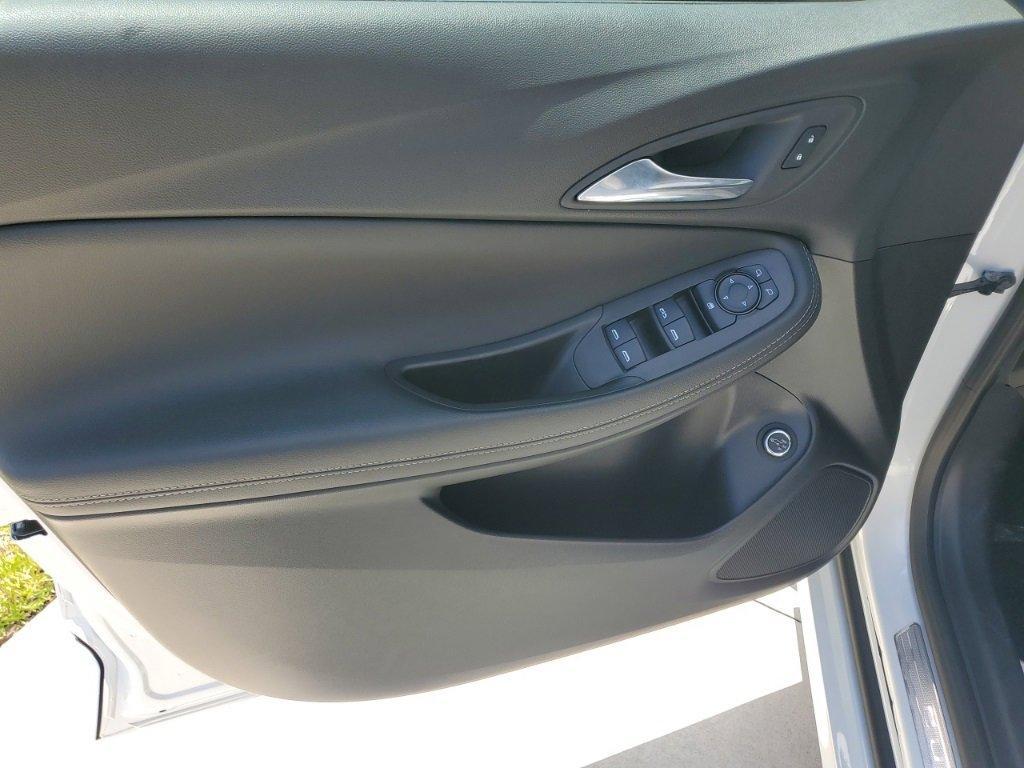used 2022 Buick Encore GX car, priced at $16,000