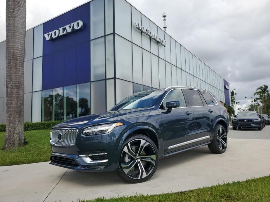 new 2025 Volvo XC90 car