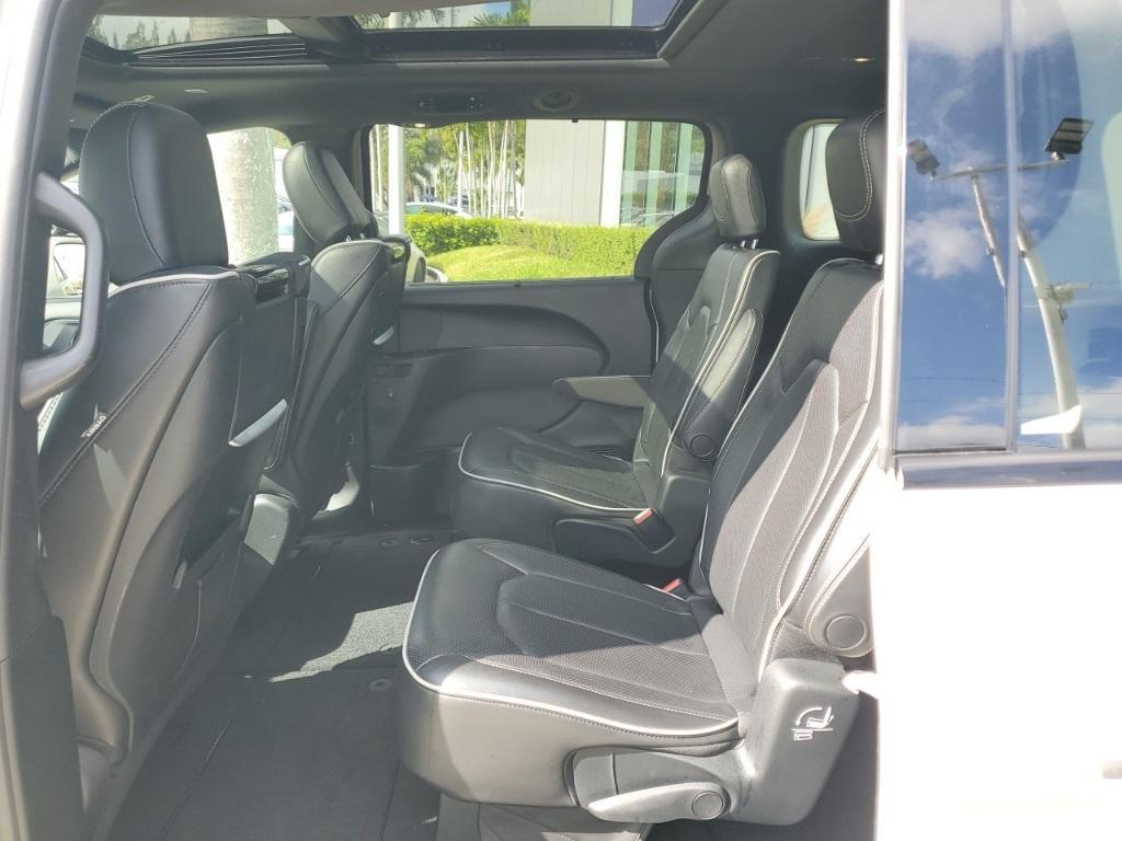 used 2019 Chrysler Pacifica car, priced at $16,800