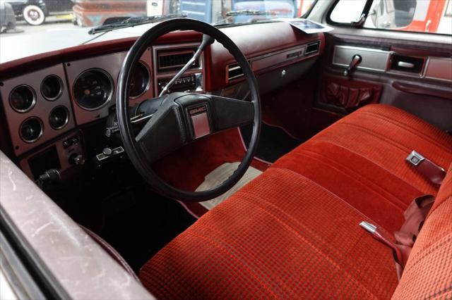 used 1980 GMC Suburban car, priced at $14,900