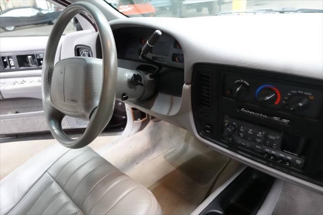 used 1995 Chevrolet Caprice car, priced at $19,900