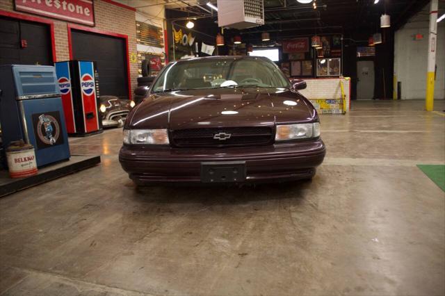 used 1995 Chevrolet Caprice car, priced at $21,900