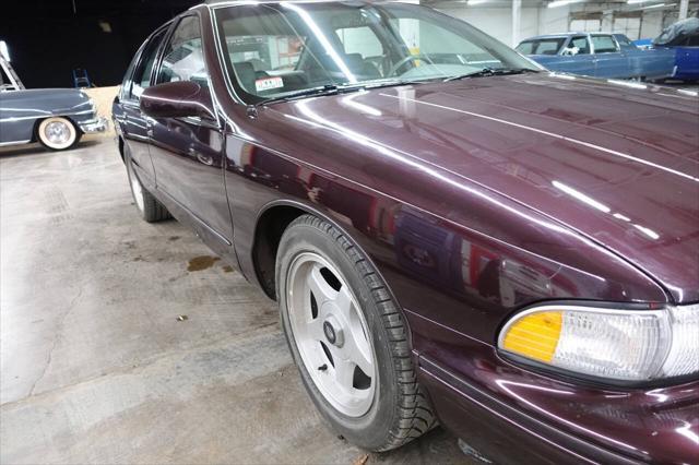 used 1995 Chevrolet Caprice car, priced at $19,900