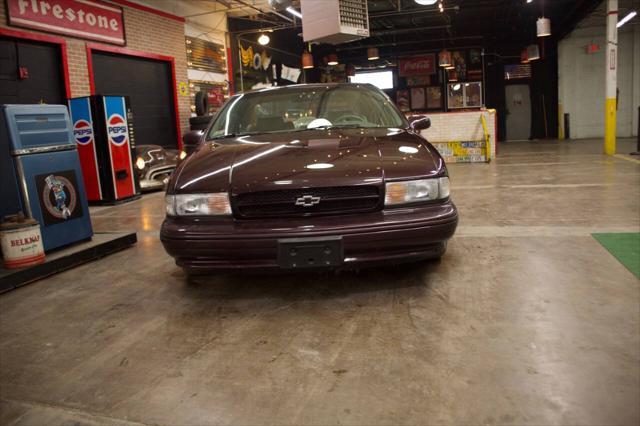 used 1995 Chevrolet Caprice car, priced at $21,900