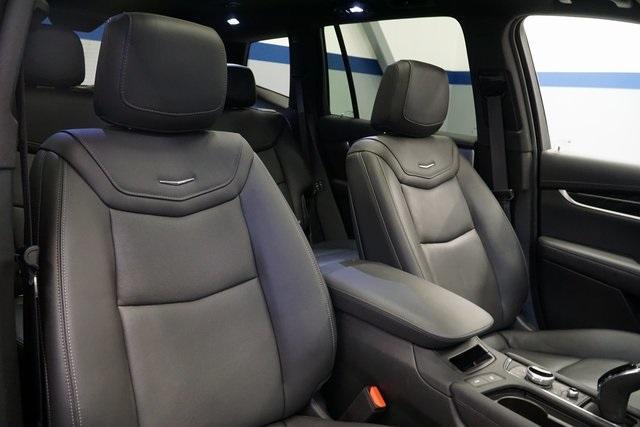 new 2025 Cadillac XT6 car, priced at $57,195