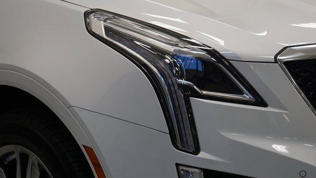 used 2022 Cadillac XT5 car, priced at $38,373