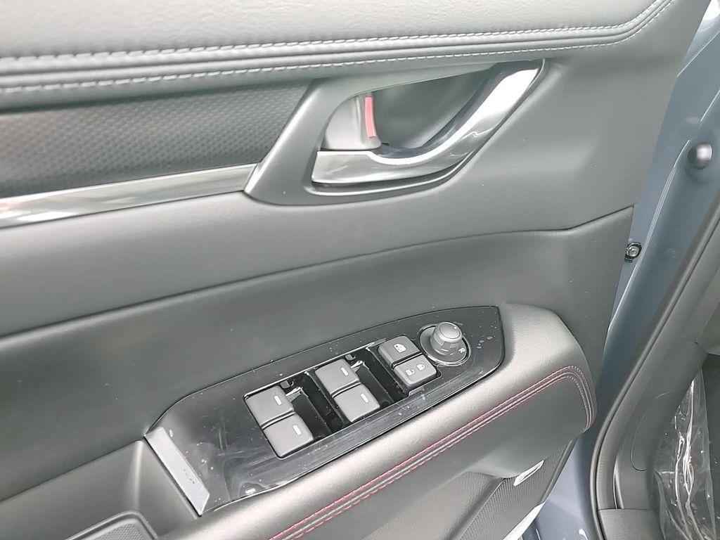 new 2025 Mazda CX-5 car, priced at $31,910