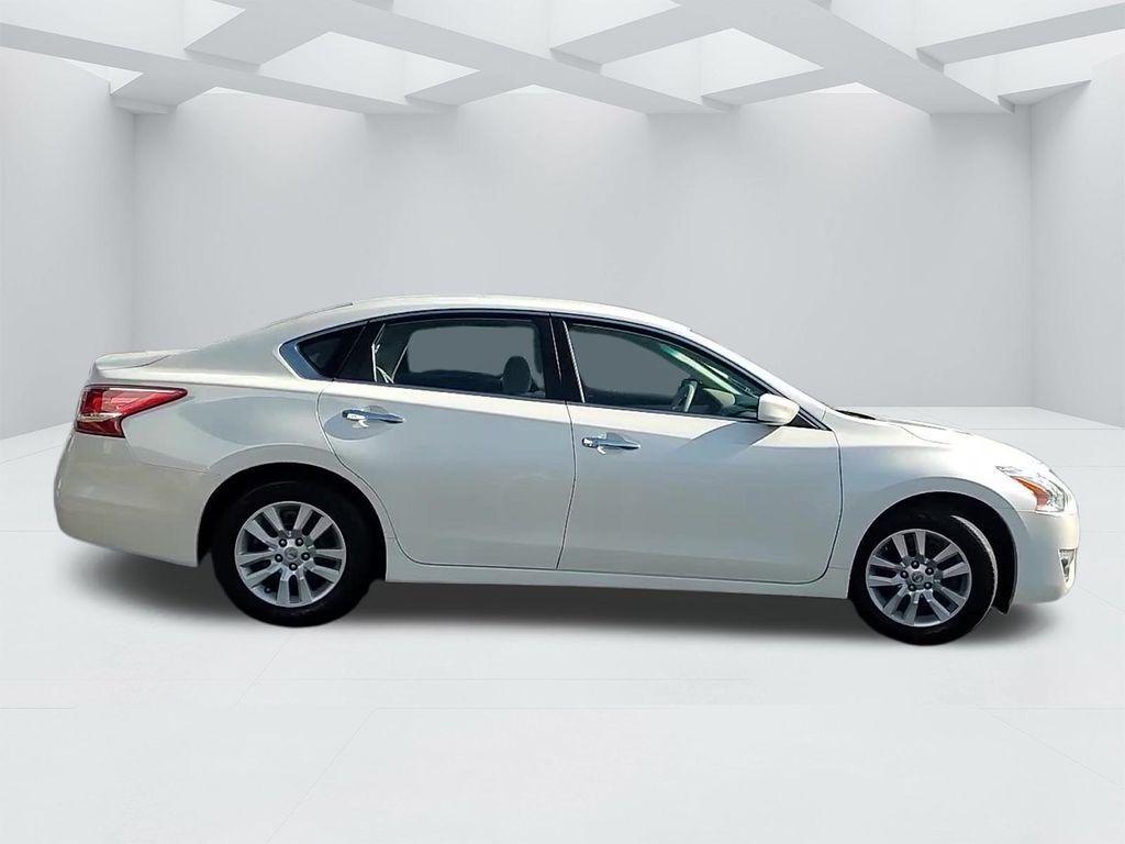 used 2013 Nissan Altima car, priced at $9,200