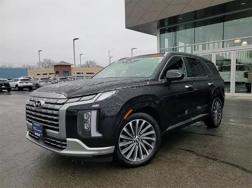 used 2024 Hyundai Palisade car, priced at $43,600