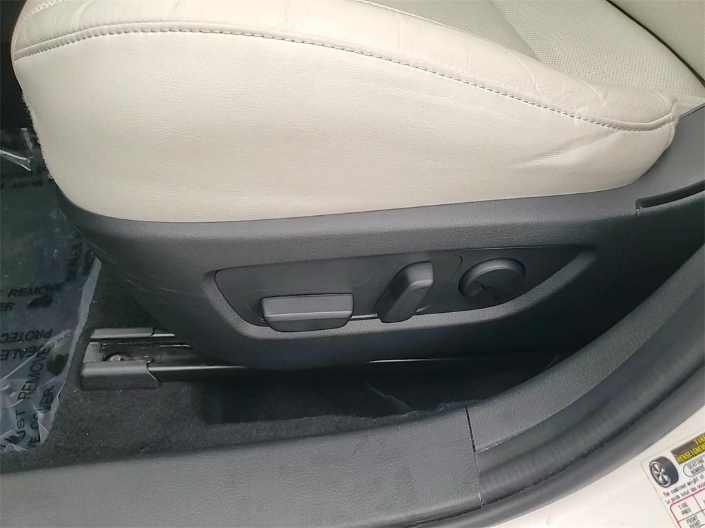 used 2022 Mazda CX-30 car, priced at $23,700