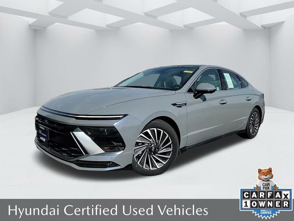 used 2024 Hyundai Sonata Hybrid car, priced at $33,400