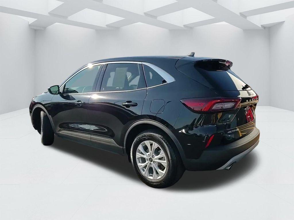 used 2023 Ford Escape car, priced at $22,100