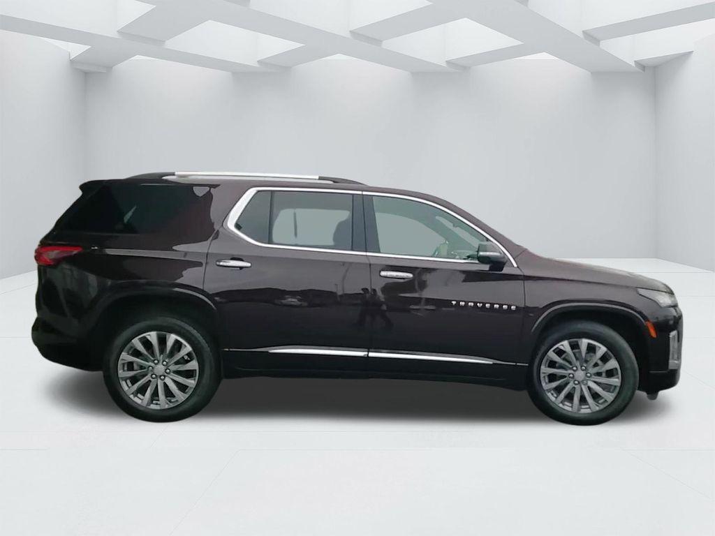 used 2022 Chevrolet Traverse car, priced at $37,140