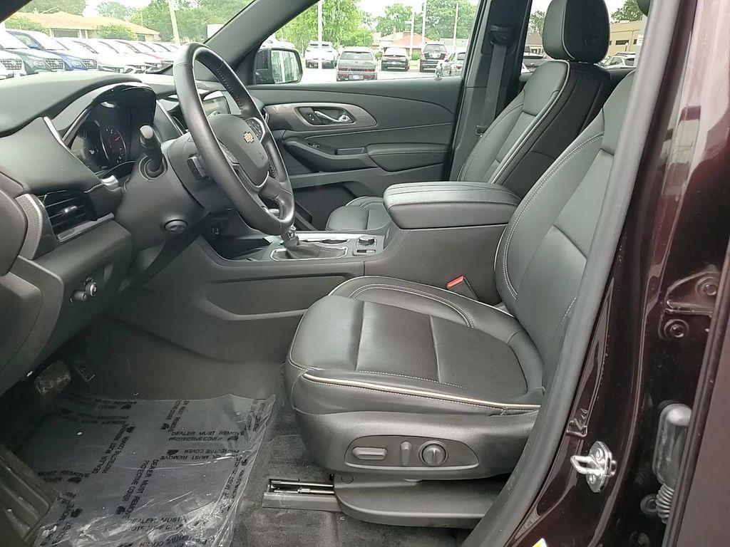 used 2022 Chevrolet Traverse car, priced at $37,140