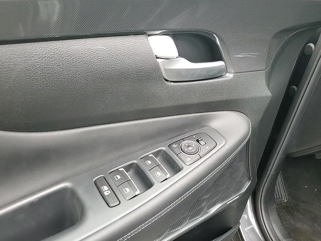 used 2022 Hyundai Santa Fe car, priced at $26,800