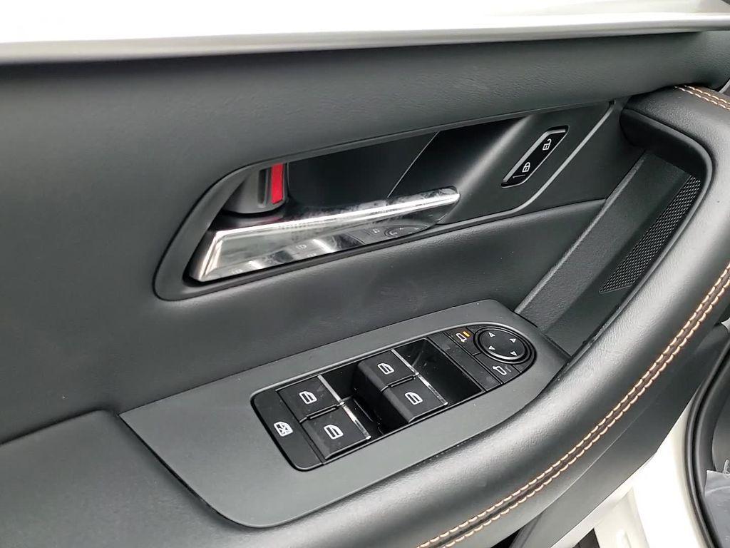 new 2025 Mazda CX-90 PHEV car, priced at $57,208