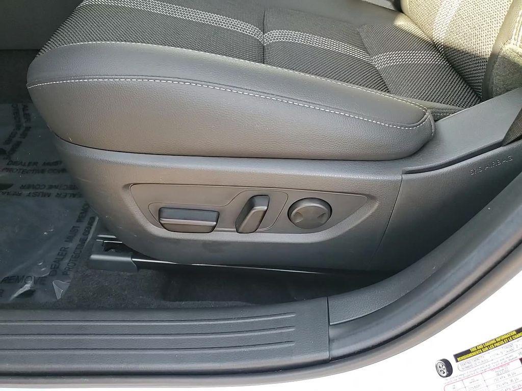 used 2025 Mazda CX-50 car, priced at $34,500