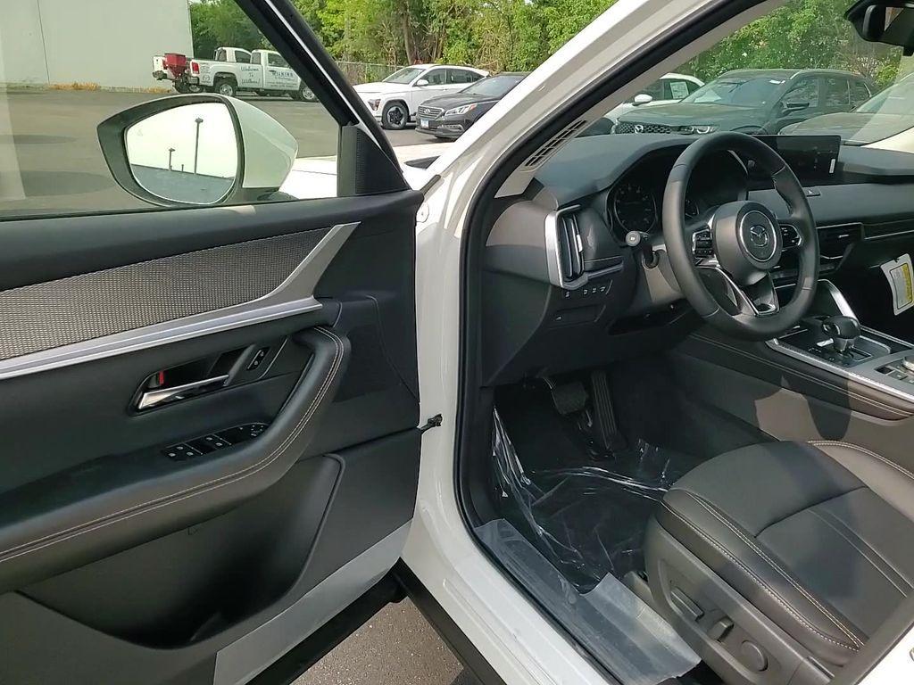 new 2025 Mazda CX-90 car, priced at $42,625