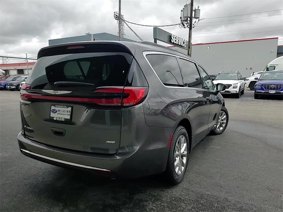 used 2022 Chrysler Pacifica car, priced at $33,200