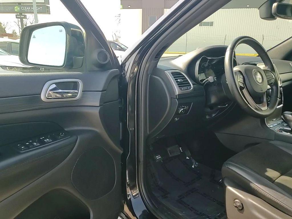 used 2019 Jeep Grand Cherokee car, priced at $18,600