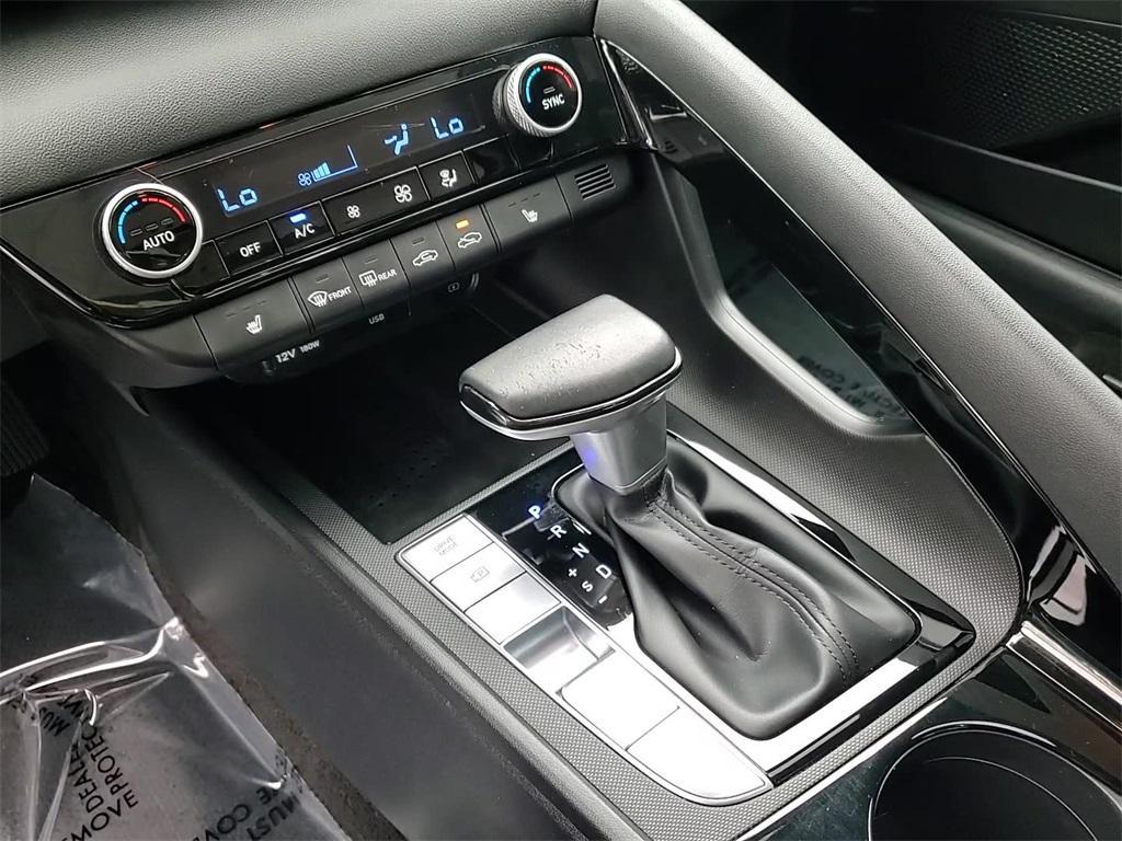 used 2022 Hyundai Elantra car, priced at $20,500