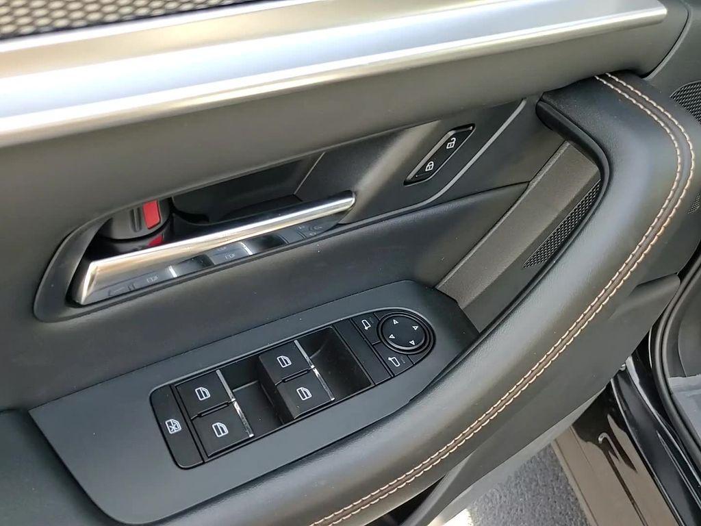 new 2025 Mazda CX-70 car, priced at $44,288