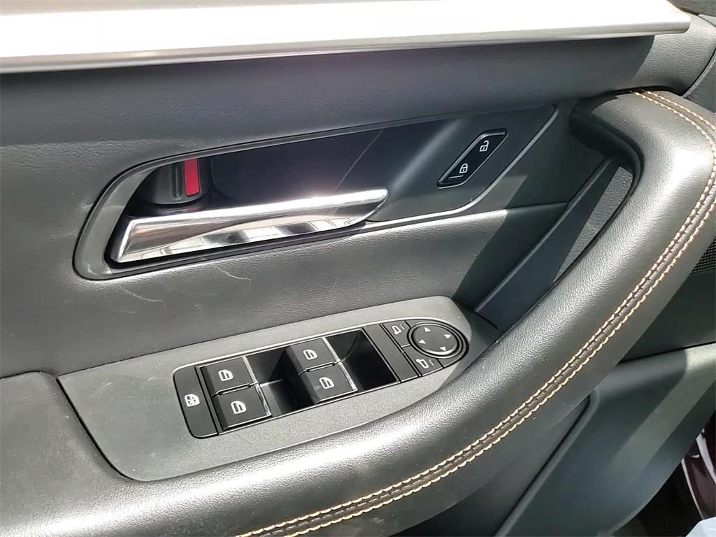 new 2025 Mazda CX-90 car, priced at $47,971