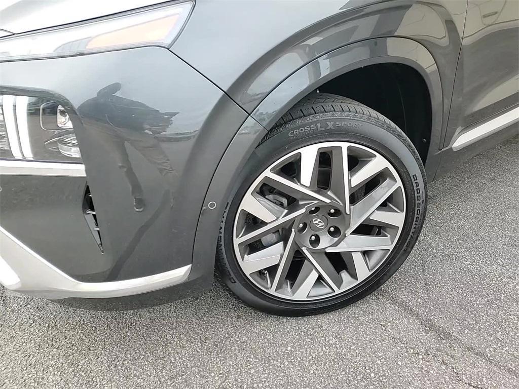 used 2023 Hyundai Santa Fe car, priced at $35,500
