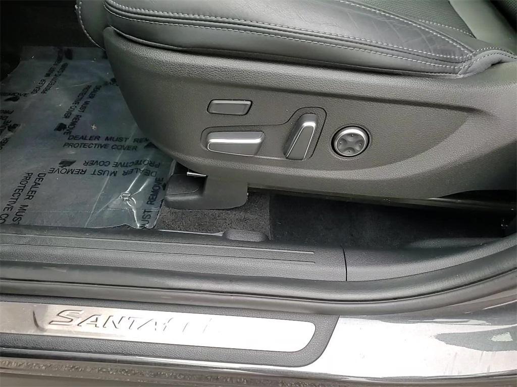 used 2023 Hyundai Santa Fe car, priced at $35,500