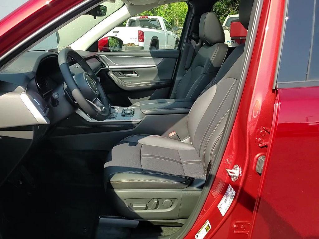 new 2025 Mazda CX-90 car, priced at $42,625