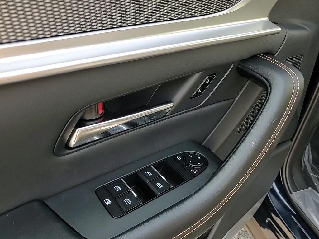 new 2025 Mazda CX-90 car, priced at $47,256