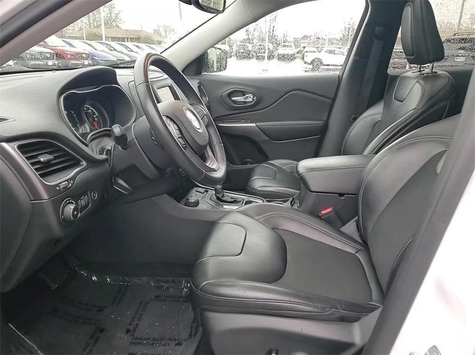 used 2019 Jeep Cherokee car, priced at $19,300