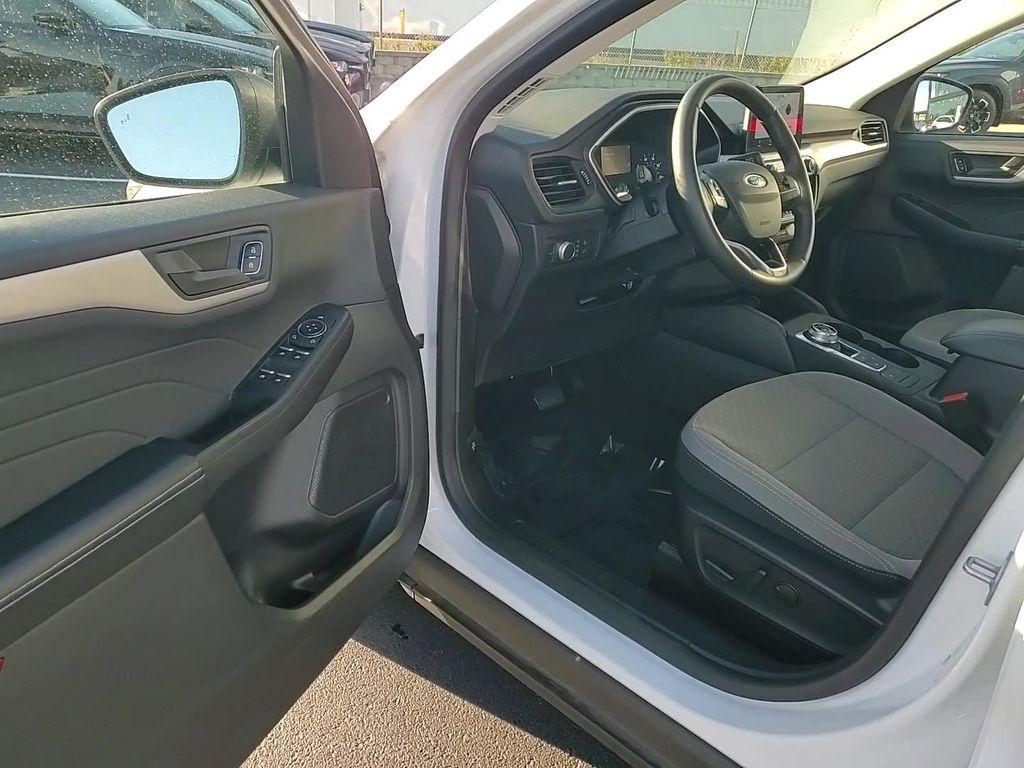 used 2022 Ford Escape car, priced at $19,200