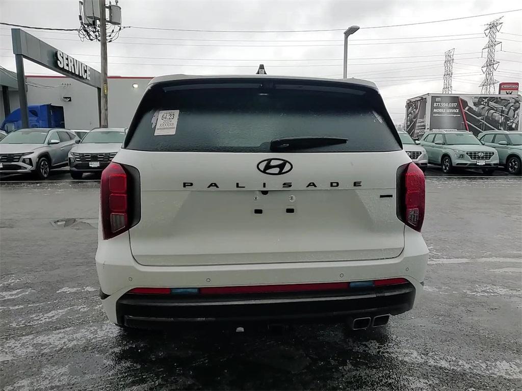 used 2024 Hyundai Palisade car, priced at $50,900