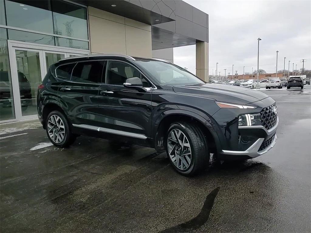 used 2023 Hyundai Santa Fe car, priced at $35,500